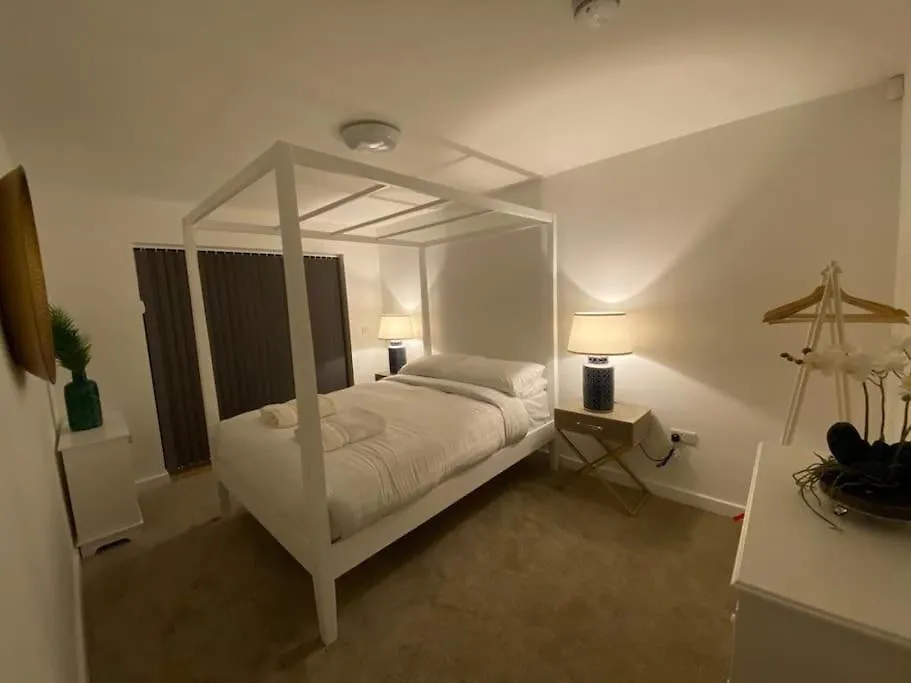 Ranmoor Serviced Apartments At Wilkinson Lane - The Sandford Suite Sheffield